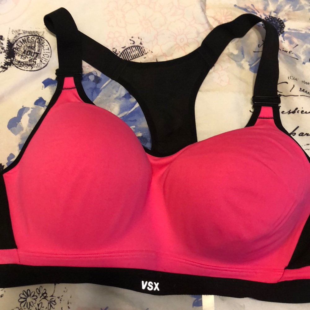 vsx sports bra..good condition only worn once
